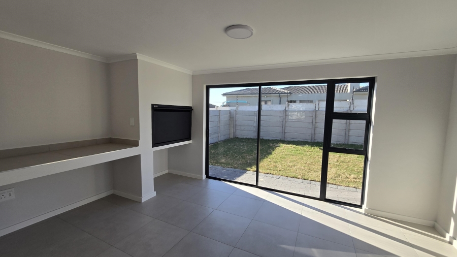 To Let 3 Bedroom Property for Rent in Haasendal Western Cape